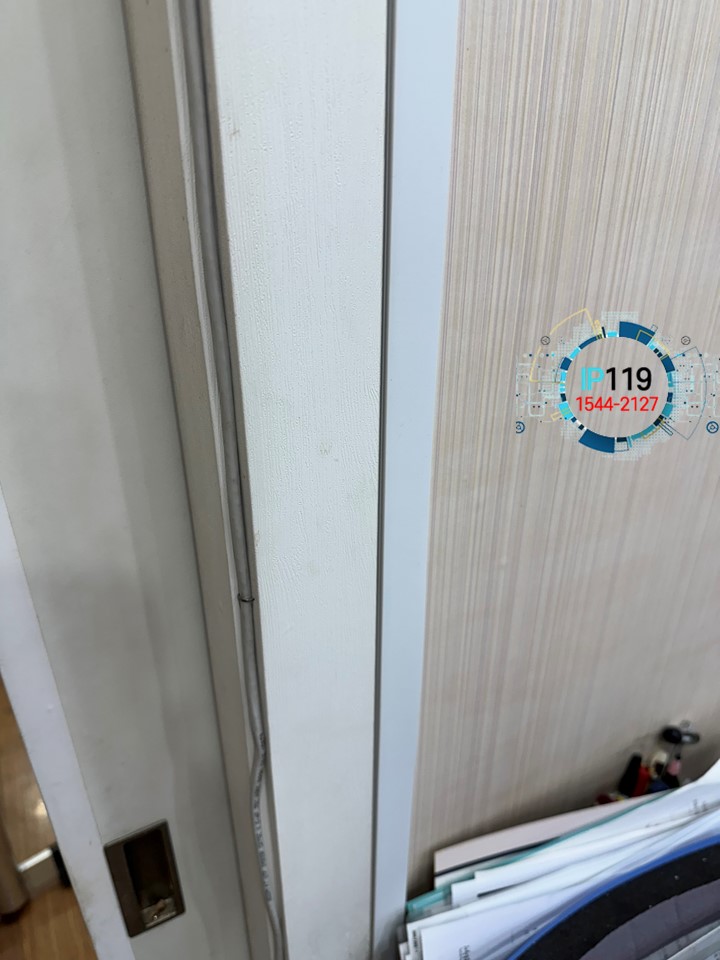 금천구 가산동 병원 당일 랜선추가설치 작업 벽에 깔끔하게 마감