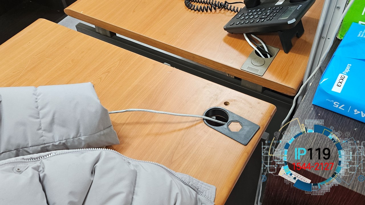 충청남도 예산군 책상마다 랜선 2회선 설치